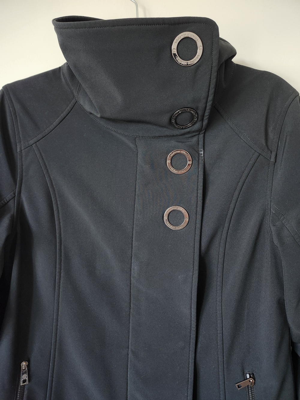 Lululemon Black Audrey Soft Shell Long Jacket Zipper & Snaps Pocket - Picture 7 of 15